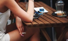 Каково мнение Минпромторга России о курении на летних верандах?
